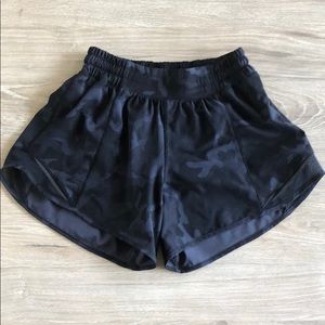 Hottie Hot short 4”